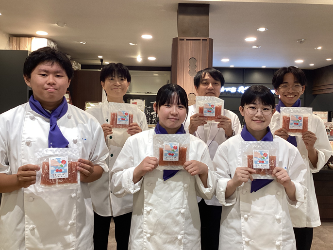山形県　山形学院高校　調理科のみなさん6
