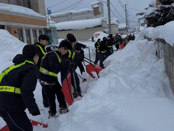 青森県 弘前南高校 野球部、男子・女子バスケットボール部のみなさん3
