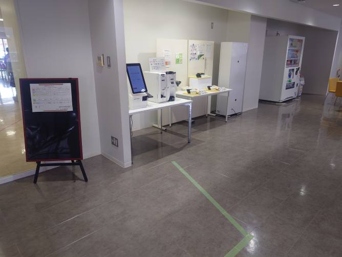 奈良学園大学の学食