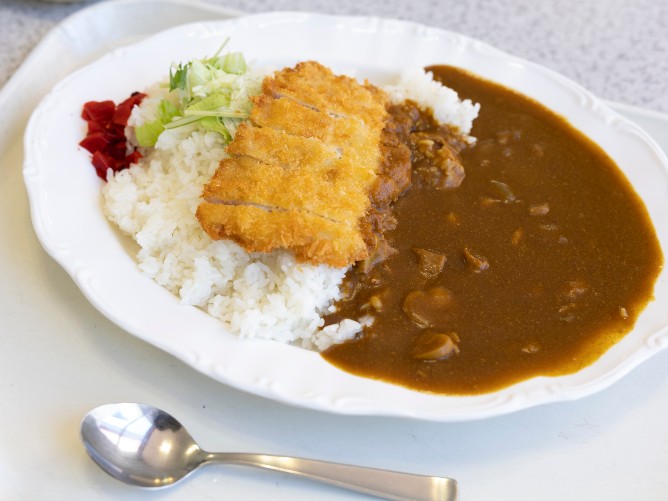 山梨学院大学の学食