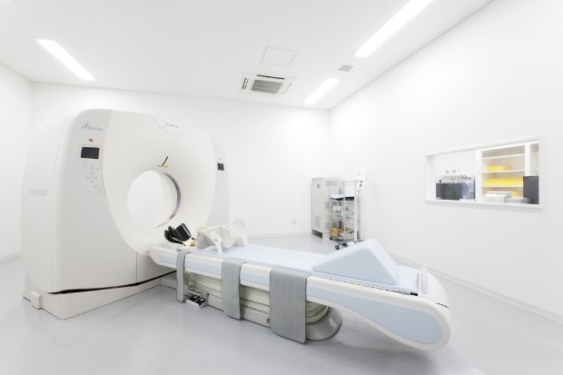 診療放射線学科：CT室(C棟)