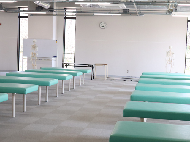 新潟リハビリテーション大学
