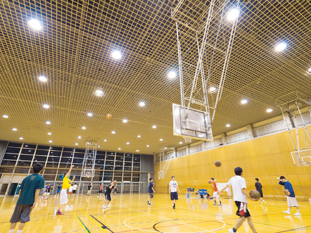 東京経済大学のスポーツ施設