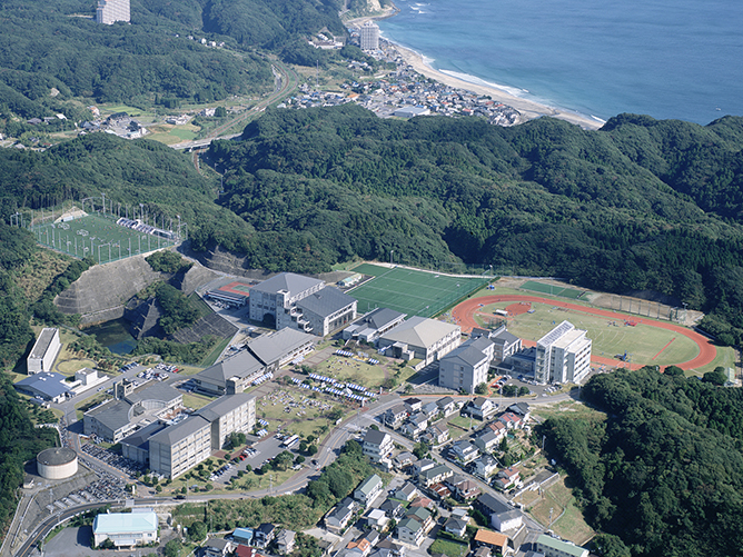 国際武道大学のスポーツ施設