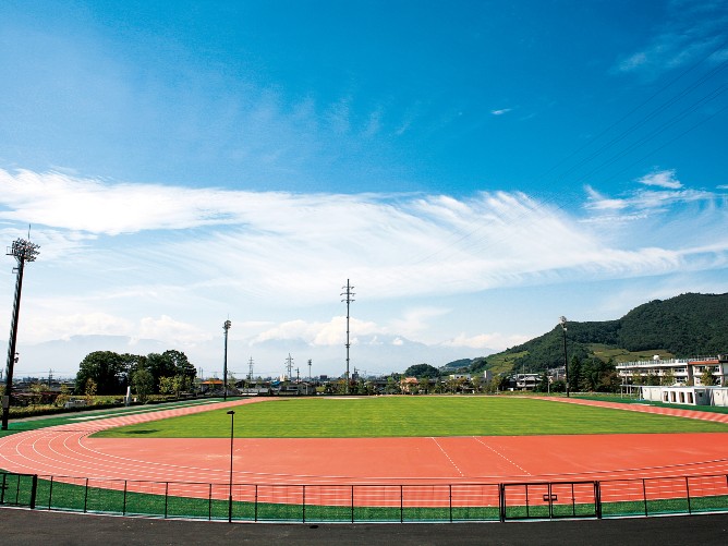 山梨学院大学