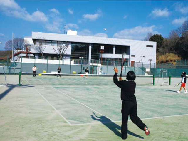 名古屋経営短期大学のスポーツ施設