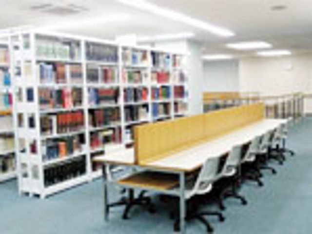 奥羽大学の図書館
