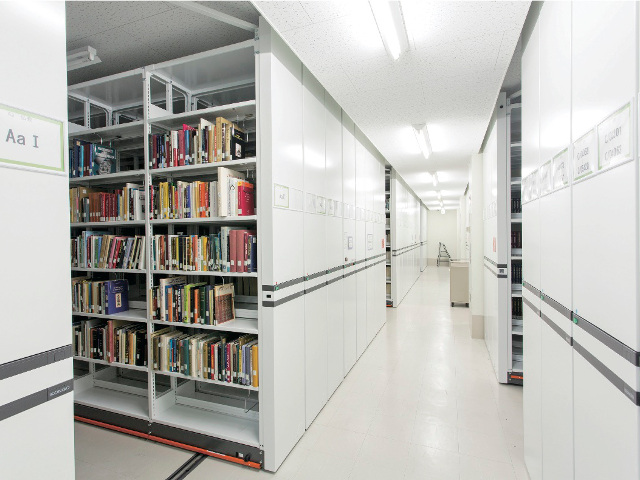 大谷大学の図書館