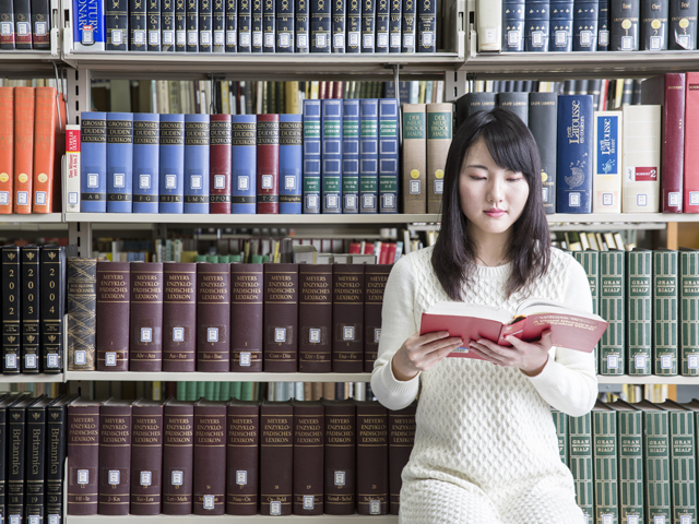 昭和女子大学の図書館
