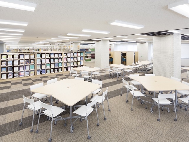 北海道千歳リハビリテーション大学の図書館