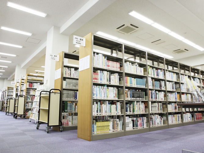 岐阜医療科学大学の図書館