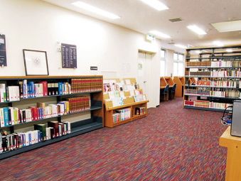 仙台青葉学院大学の図書館