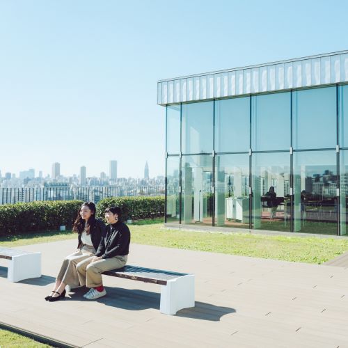 情報科学芸術学部