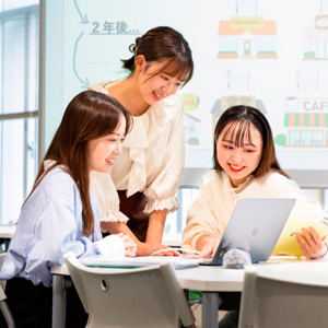 経営学部