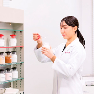 薬学部