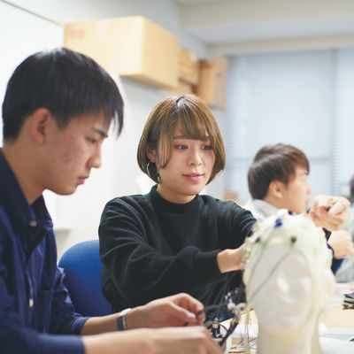 情報理工学部