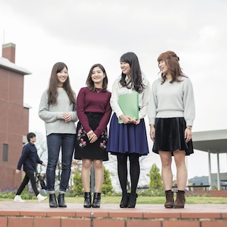 地域共創学部