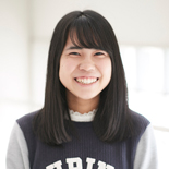 安達 千紗さん