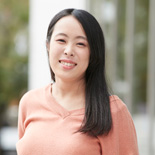 都築 麻緒さん