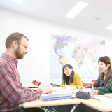 国際コミュニケーション学科