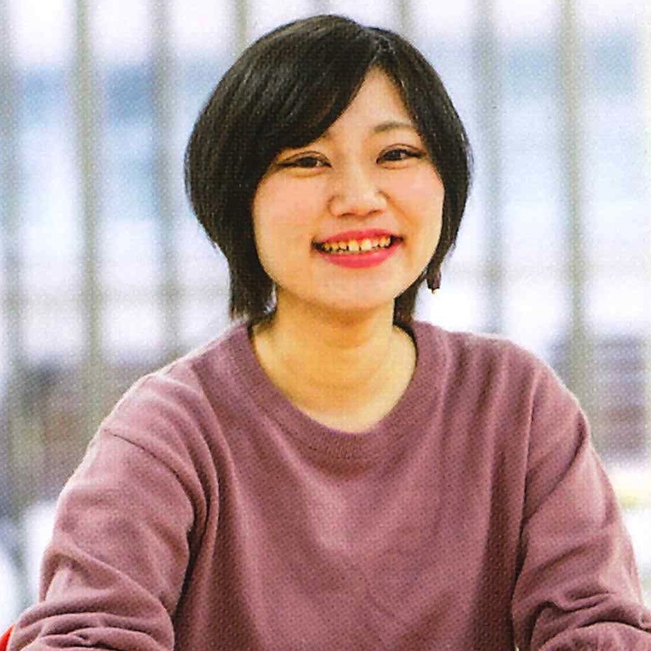 堤 桃子さん