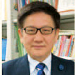 山下 文一 教授