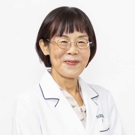 生野 亜紀先生