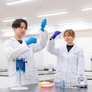 医療科学部