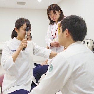 視能訓練学科