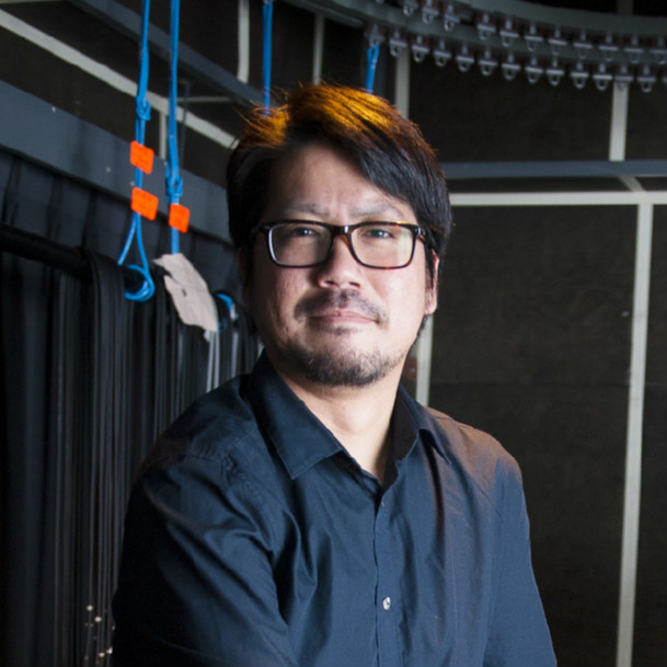 小泉 健 講師