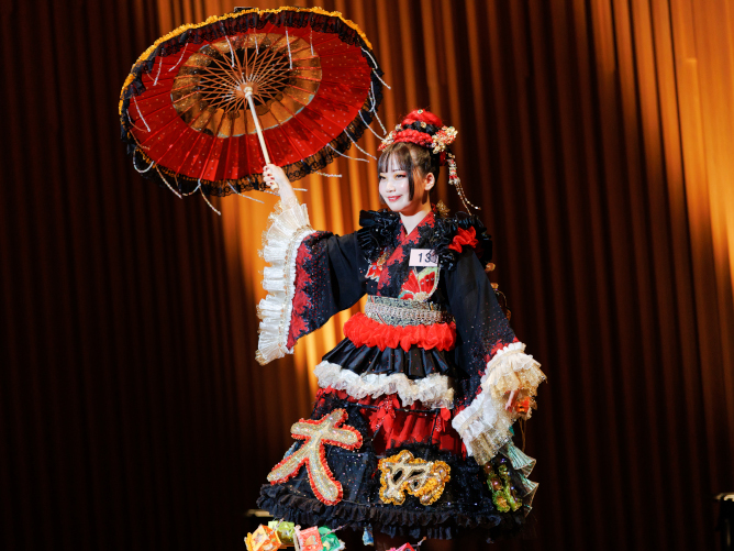 ヘアメイクコンテストで優秀賞！！