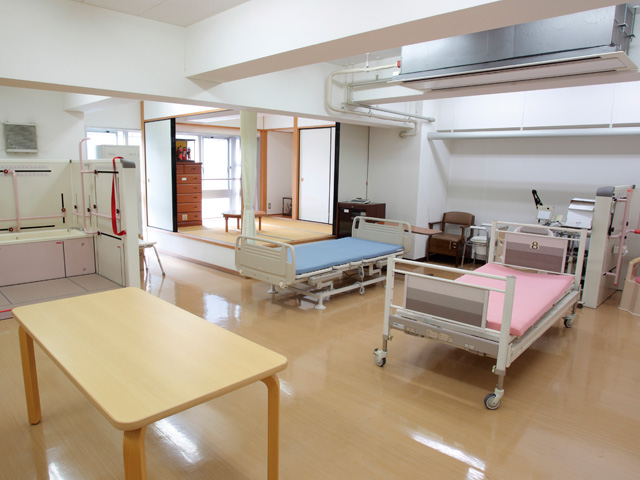 日常動作訓練室/実際の家庭を想定して浴槽、キッチン等があり日常動作についての援助方法を学びます。