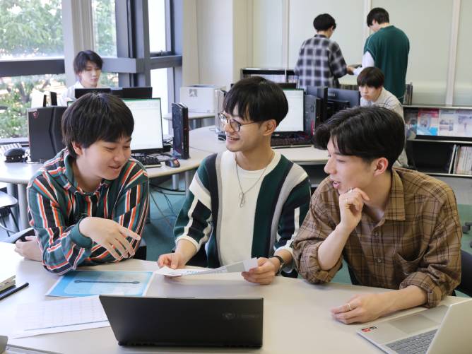 京都コンピュータ学院のcampusgallery
