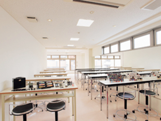 河原ビューティモード専門学校の施設 設備 学生寮の情報 日本の学校