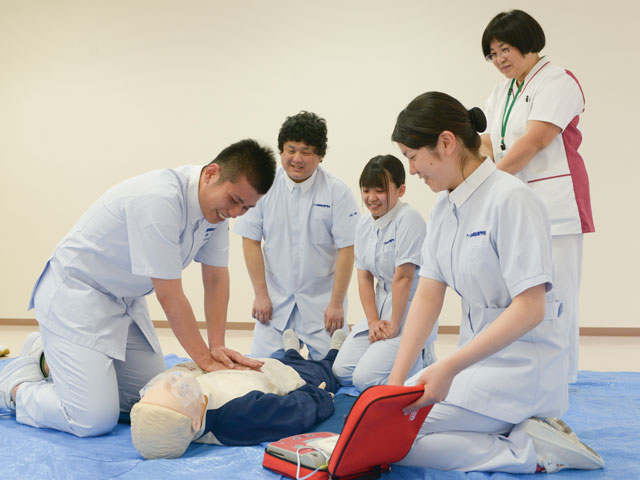 救急医療などより高い現場感覚を習得できる実習室。
