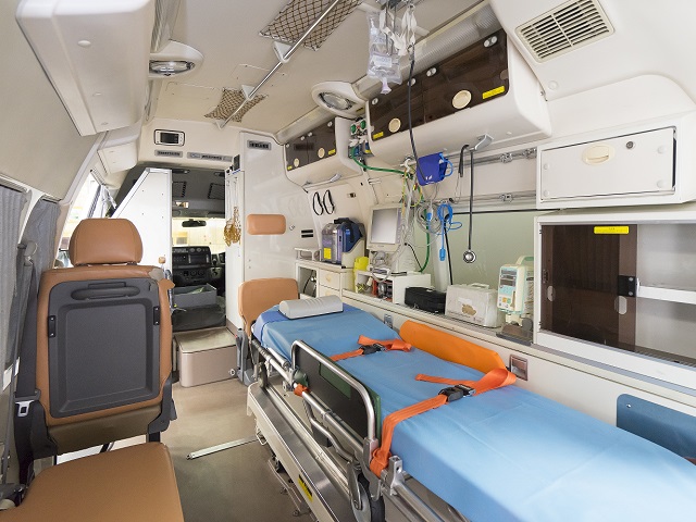 【救急車実習室】救急救命士の育成に必要な最新設備