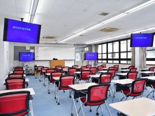 新館教室