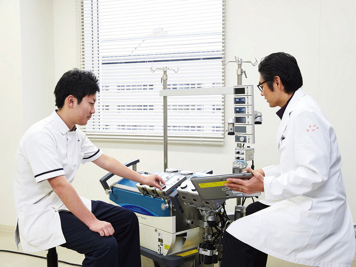 【臨床工学技士科】人工心肺用モバイルシミュレーター