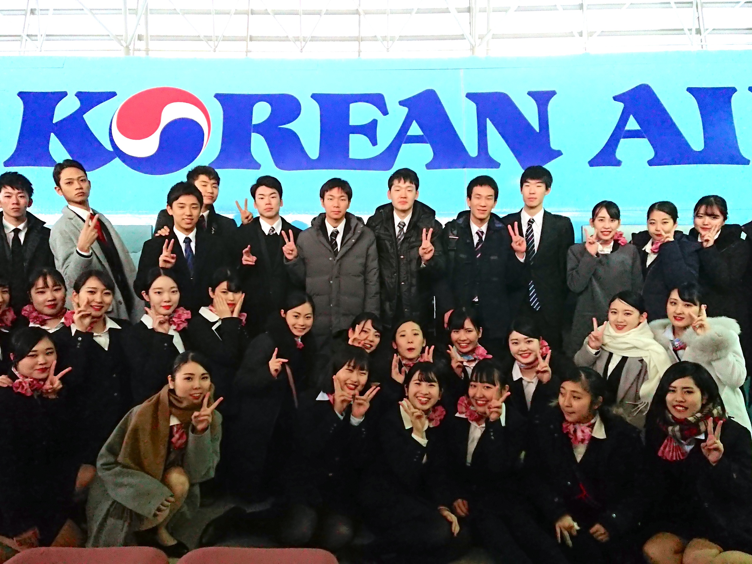 【海外研修旅行（エアライン科）】韓国の航空会社（大韓航空）を見学し、海外の航空業界について学ぶ貴重な機会です。