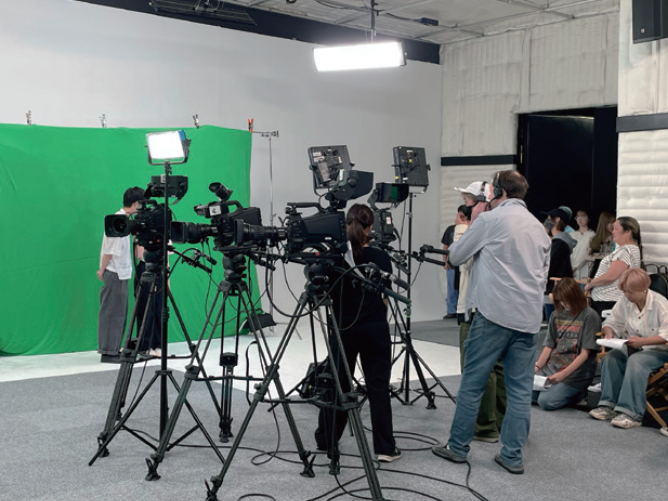 放送芸術学院専門学校の研修旅行