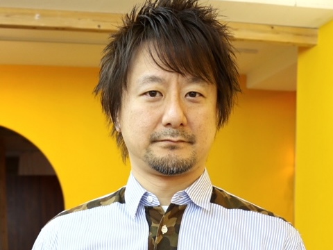 田中　征洋【switchスタイリスト／代表】オオムラ卒業生。サロンワークの他、雑誌撮影、美容師向けのセミナー、メーカーの製品開発など多岐に渡り活動中。