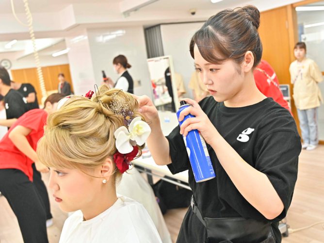 グラムール美容専門学校のオープンキャンパス