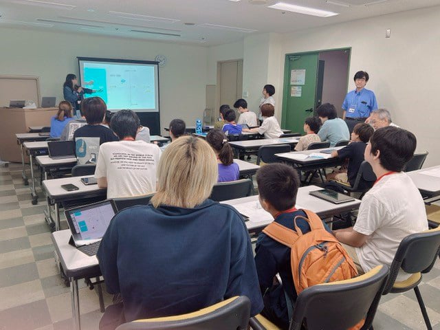 令和８年度　名古屋文理大学公開講座
「小学生プログラミング教室」（全２回）2