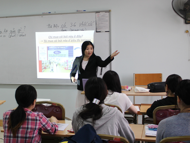 【ハノイ大学交換留学】ベトナムの名門「国立ハノイ大学」で世界から集まる学生とより深くベトナム語を学ぶ